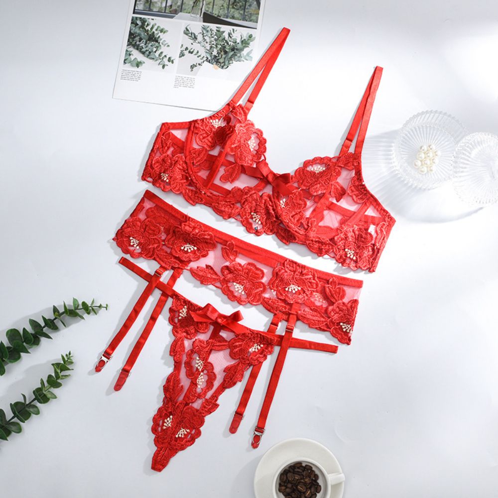 Conjunto Perla de Encaje Bordado Rojo, 3 Piezas